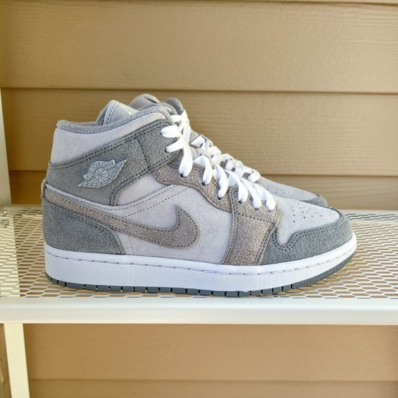 nike Jordan 1 Mid Air Jordan 1 Mid SE 'Particle Grey - Picture 3 of 7